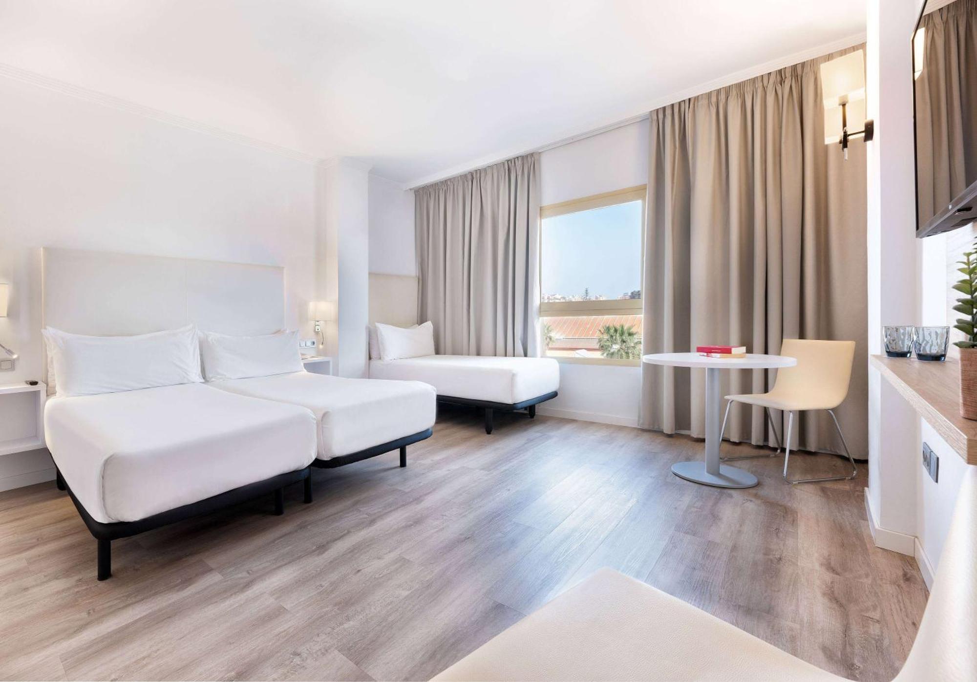 Hotel Puerto, Affiliated By Melia