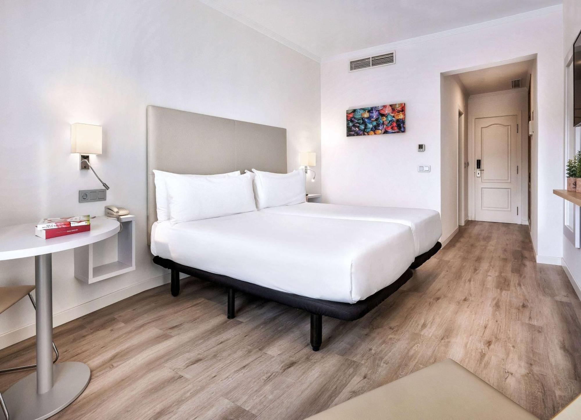 Puerto, Affiliated By Meliá 4* Melilla