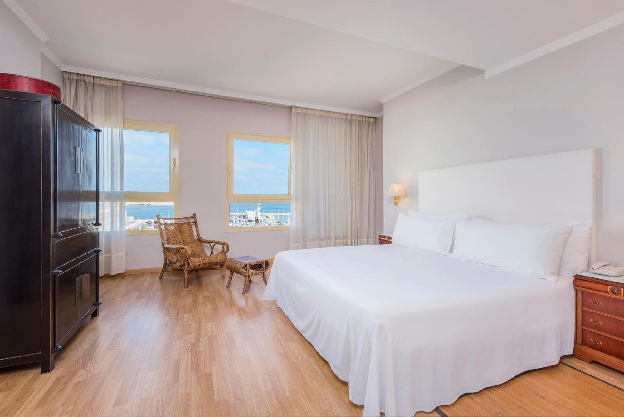 Hotel Puerto, Affiliated By Melia Melilla