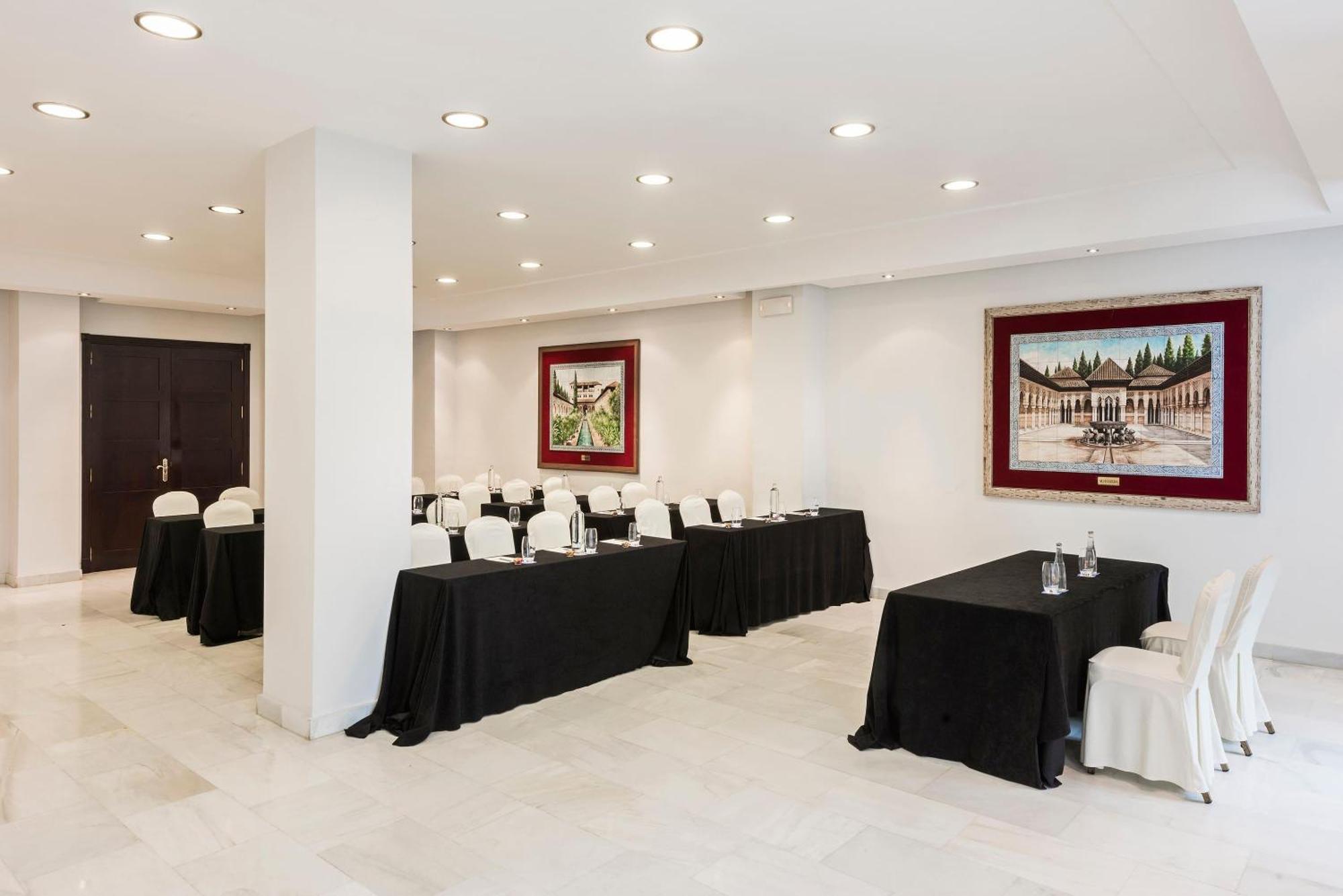 Puerto, Affiliated By Melia Hotel Melilla